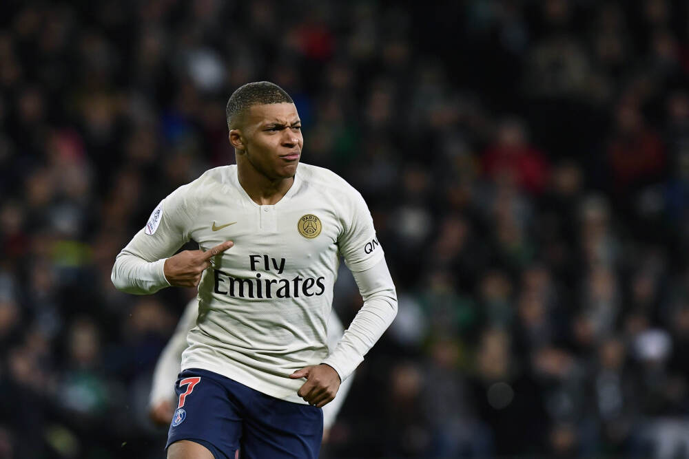 “妈妈，有人欺负我”，你的这4句回答，可能会决定孩子一生